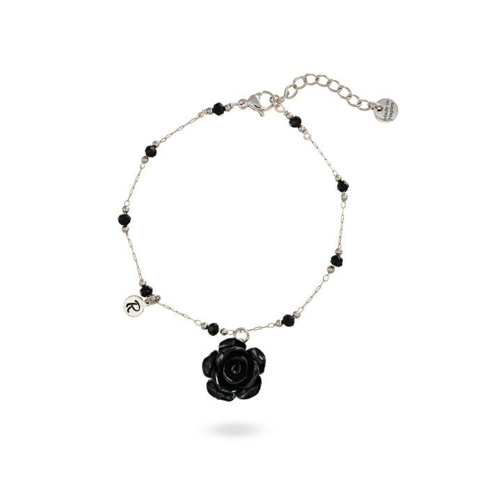 Bracciale nero con rosa e iniziale in acciaio