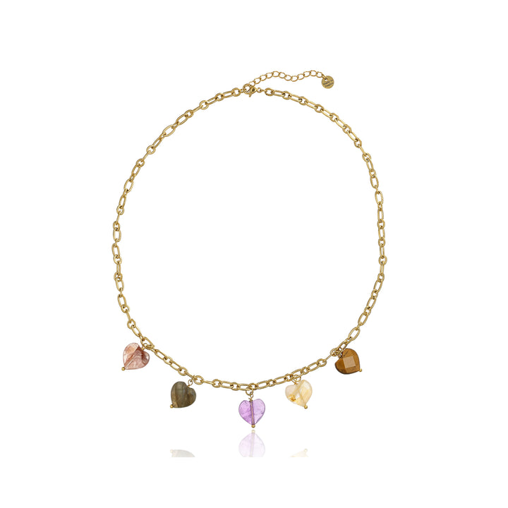 Collana con cuori in pietra dura su acciaio dorato
