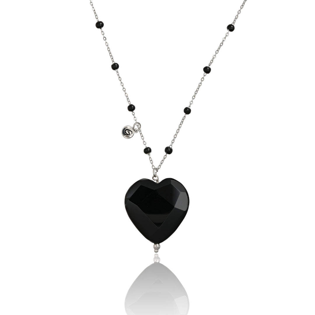 Collana con cuore in onice nero faccettato su catena con pallini neri in acciaio