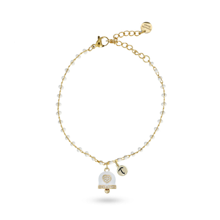Bracciale con campanella bianca e iniziale in ottone dorato